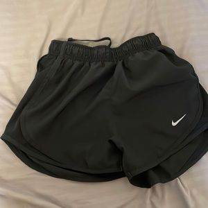 Nike Womens Temp Running Shorts